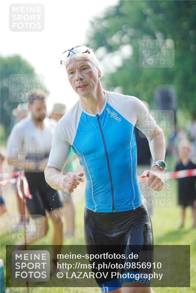 21.06.2026 - 29. Vierlanden-Triathlon LAZAROV Photography http://msf.ph/oto/9856910 21.06.2026 08:52:29 Schwimmen 33, 171, 181 meine-sportfotos.de