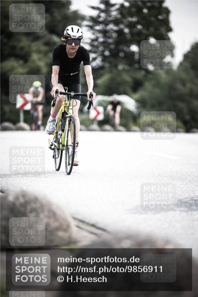 21.06.2026 - 29. Vierlanden-Triathlon H.Heesch http://msf.ph/oto/9856911 21.06.2026 10:28:58 Radfahren 499, 553, 558, 565, 601 meine-sportfotos.de