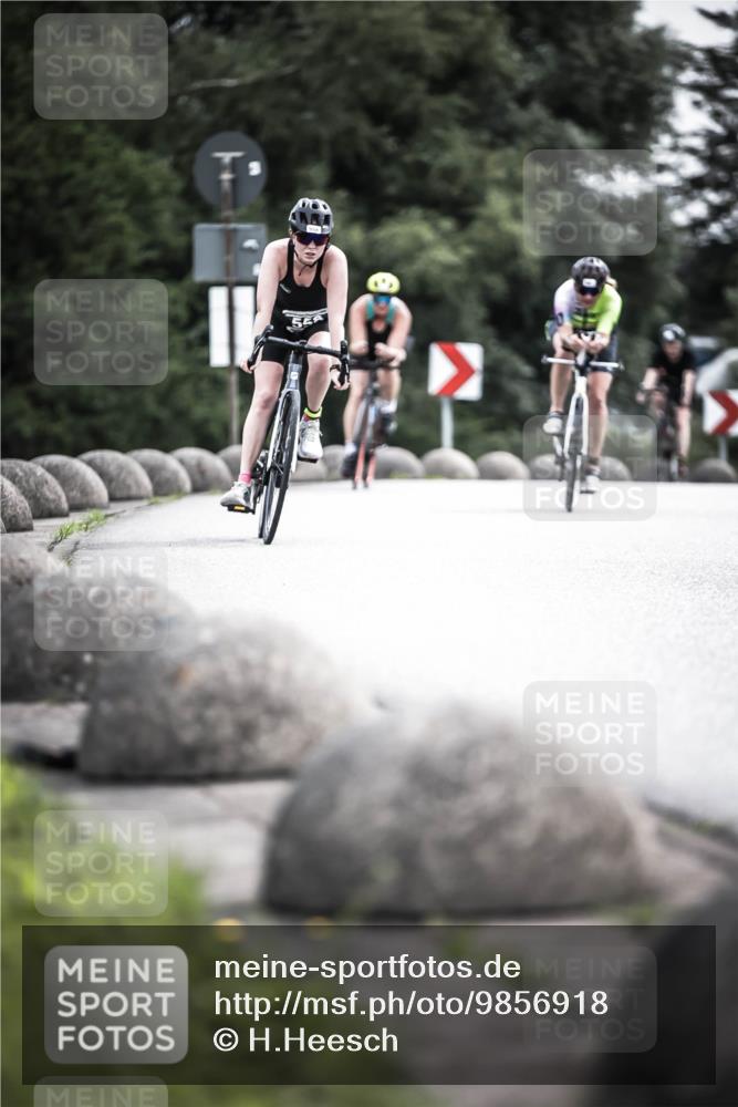 21.06.2026 - 29. Vierlanden-Triathlon H.Heesch http://msf.ph/oto/9856918 21.06.2026 10:28:59 Radfahren 494, 499, 553, 558, 565, 601 meine-sportfotos.de