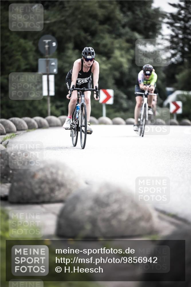 21.06.2026 - 29. Vierlanden-Triathlon H.Heesch http://msf.ph/oto/9856942 21.06.2026 10:28:59 Radfahren 494, 499, 553, 558, 565, 601 meine-sportfotos.de