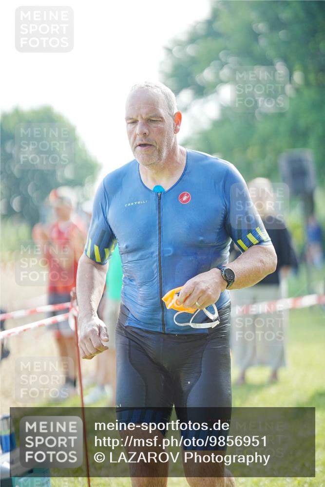 21.06.2026 - 29. Vierlanden-Triathlon LAZAROV Photography http://msf.ph/oto/9856951 21.06.2026 08:53:18 Schwimmen 200 meine-sportfotos.de