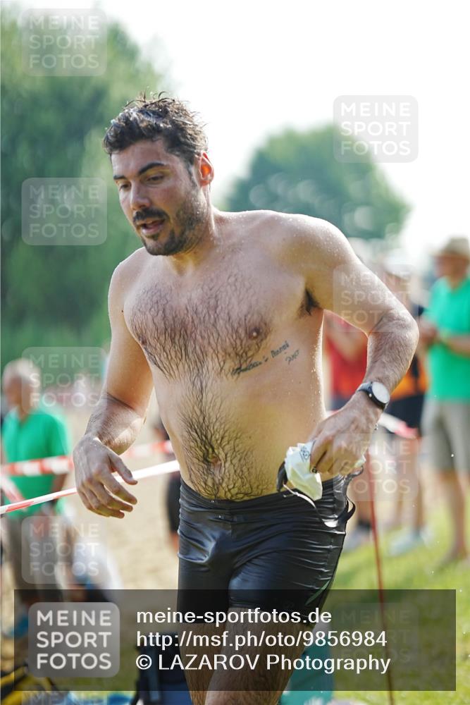 21.06.2026 - 29. Vierlanden-Triathlon LAZAROV Photography http://msf.ph/oto/9856984 21.06.2026 08:53:41 Schwimmen 15, 70 meine-sportfotos.de