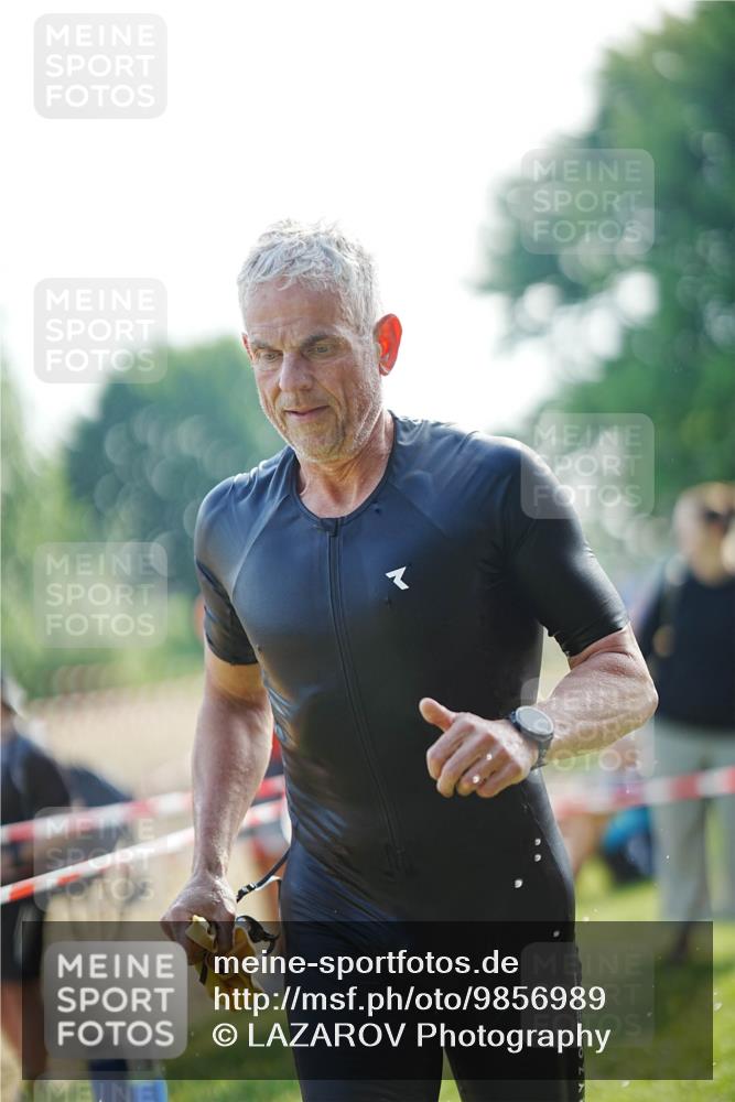 21.06.2026 - 29. Vierlanden-Triathlon LAZAROV Photography http://msf.ph/oto/9856989 21.06.2026 08:53:53 Schwimmen 124 meine-sportfotos.de