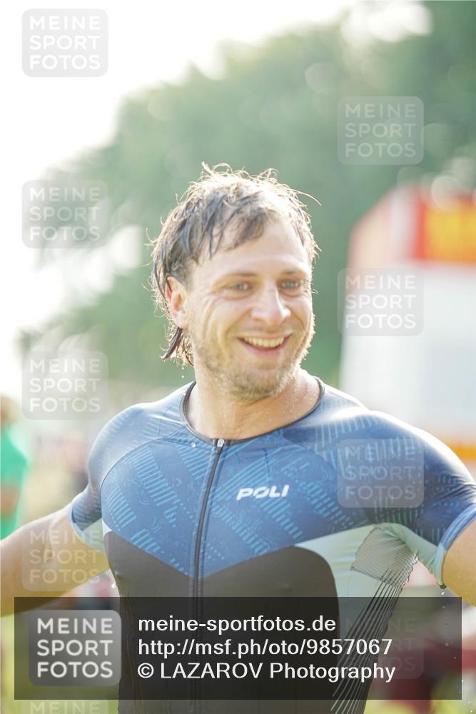 21.06.2026 - 29. Vierlanden-Triathlon LAZAROV Photography http://msf.ph/oto/9857067 21.06.2026 08:55:41 Schwimmen 113 meine-sportfotos.de