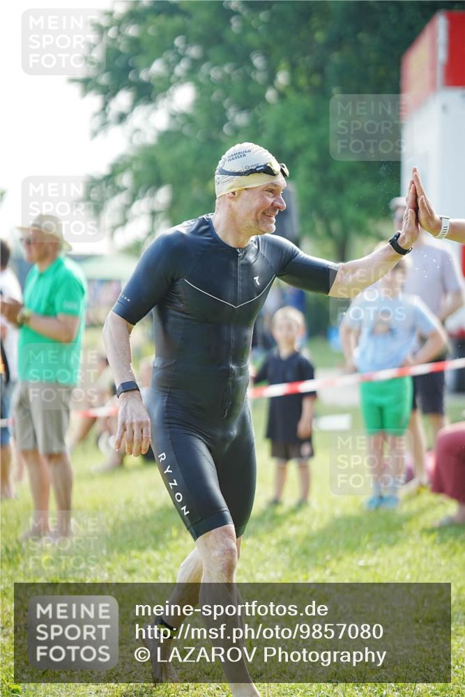 21.06.2026 - 29. Vierlanden-Triathlon LAZAROV Photography http://msf.ph/oto/9857080 21.06.2026 08:56:09 Schwimmen 87, 138 meine-sportfotos.de
