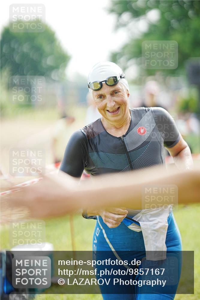 21.06.2026 - 29. Vierlanden-Triathlon LAZAROV Photography http://msf.ph/oto/9857167 21.06.2026 09:15:09 Schwimmen 248, 269, 294 meine-sportfotos.de