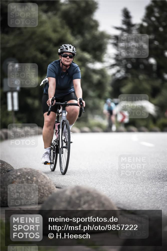 21.06.2026 - 29. Vierlanden-Triathlon H.Heesch http://msf.ph/oto/9857222 21.06.2026 10:29:23 Radfahren 35, 176, 326, 519, 533, 581 meine-sportfotos.de