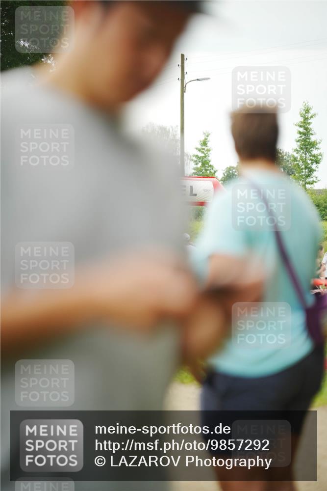 21.06.2026 - 29. Vierlanden-Triathlon LAZAROV Photography http://msf.ph/oto/9857292 21.06.2026 09:27:27 Schwimmen  meine-sportfotos.de