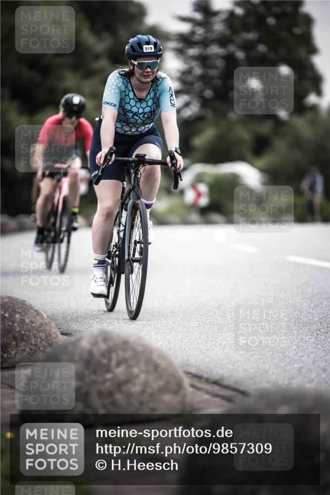 21.06.2026 - 29. Vierlanden-Triathlon H.Heesch http://msf.ph/oto/9857309 21.06.2026 10:29:29 Radfahren 15, 516, 519, 581 meine-sportfotos.de