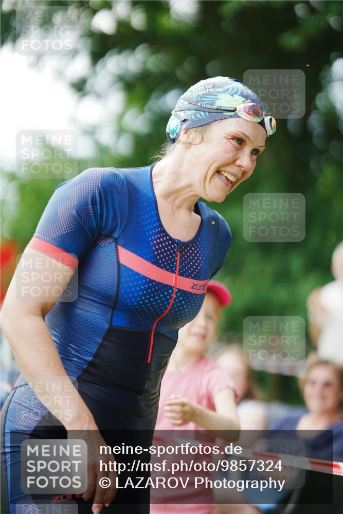 21.06.2026 - 29. Vierlanden-Triathlon LAZAROV Photography http://msf.ph/oto/9857324 21.06.2026 09:36:27 Schwimmen 247 meine-sportfotos.de