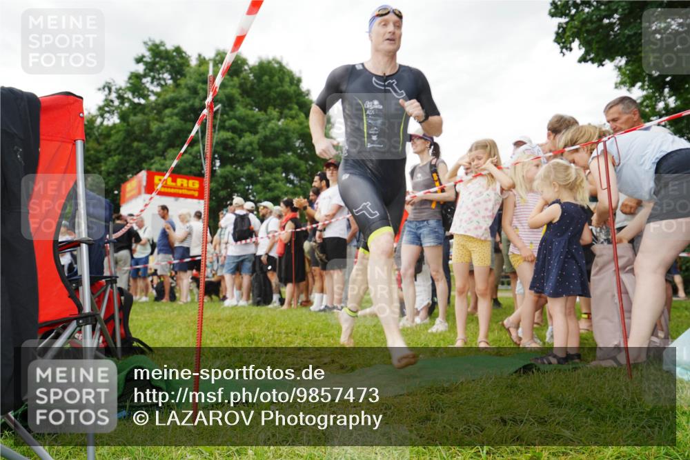 21.06.2026 - 29. Vierlanden-Triathlon LAZAROV Photography http://msf.ph/oto/9857473 21.06.2026 10:06:16 Schwimmen 464 meine-sportfotos.de