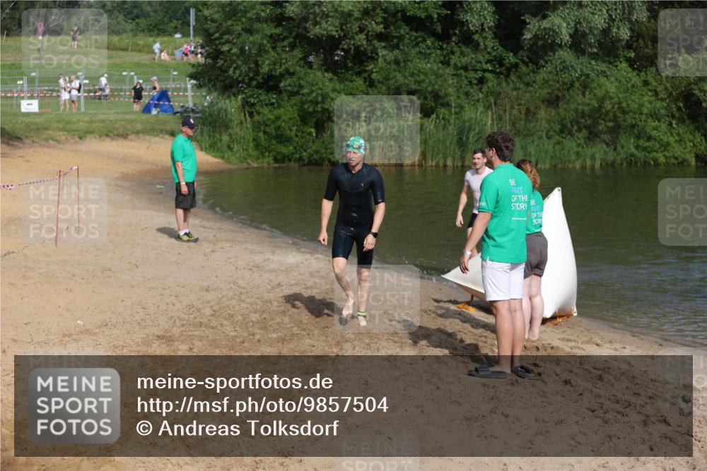 21.06.2026 - 29. Vierlanden-Triathlon Andreas Tolksdorf http://msf.ph/oto/9857504 21.06.2026 09:00:54 Schwimmen 74, 116, 140 meine-sportfotos.de