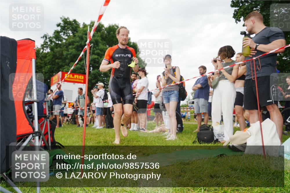 21.06.2026 - 29. Vierlanden-Triathlon LAZAROV Photography http://msf.ph/oto/9857536 21.06.2026 10:07:22 Schwimmen 425, 428, 445, 474 meine-sportfotos.de