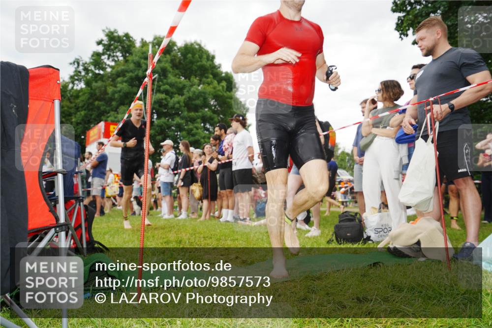 21.06.2026 - 29. Vierlanden-Triathlon LAZAROV Photography http://msf.ph/oto/9857573 21.06.2026 10:08:18 Schwimmen 392, 393, 399, 452, 459, 473, 478 meine-sportfotos.de