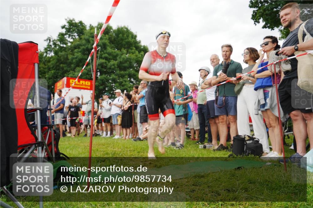 21.06.2026 - 29. Vierlanden-Triathlon LAZAROV Photography http://msf.ph/oto/9857734 21.06.2026 10:14:15 Schwimmen 609 meine-sportfotos.de