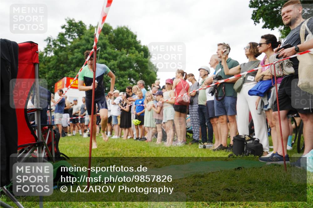 21.06.2026 - 29. Vierlanden-Triathlon LAZAROV Photography http://msf.ph/oto/9857826 21.06.2026 10:16:43 Schwimmen 384, 441, 540, 577 meine-sportfotos.de