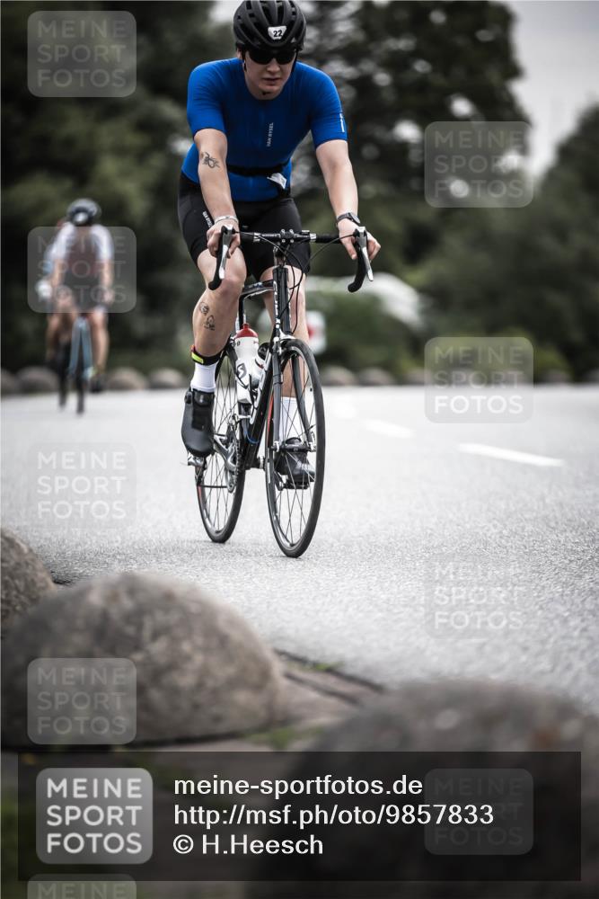 21.06.2026 - 29. Vierlanden-Triathlon H.Heesch http://msf.ph/oto/9857833 21.06.2026 10:29:55 Radfahren 2, 22, 56, 72, 113, 492, 502, 548 meine-sportfotos.de