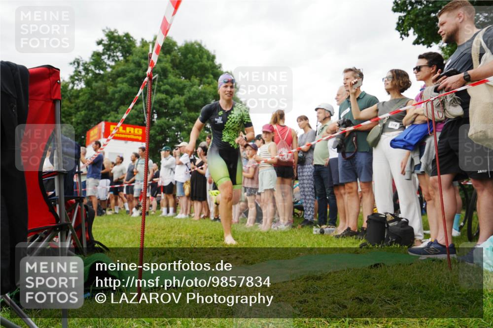 21.06.2026 - 29. Vierlanden-Triathlon LAZAROV Photography http://msf.ph/oto/9857834 21.06.2026 10:16:45 Schwimmen 384, 441, 540, 577 meine-sportfotos.de