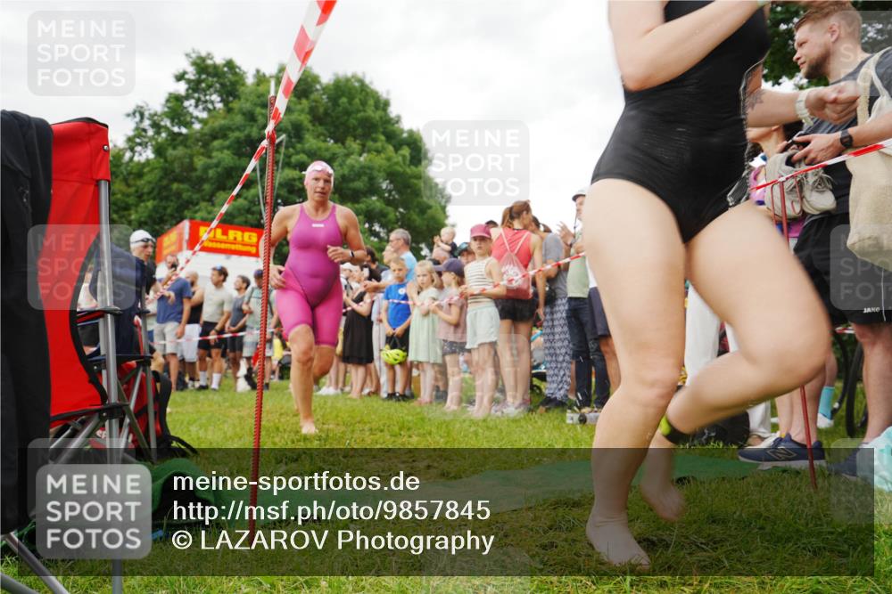 21.06.2026 - 29. Vierlanden-Triathlon LAZAROV Photography http://msf.ph/oto/9857845 21.06.2026 10:16:54 Schwimmen 328, 388, 506, 604, 613, 622 meine-sportfotos.de