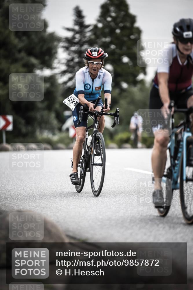 21.06.2026 - 29. Vierlanden-Triathlon H.Heesch http://msf.ph/oto/9857872 21.06.2026 10:29:58 Radfahren 2, 22, 56, 72, 304, 492, 502, 548 meine-sportfotos.de
