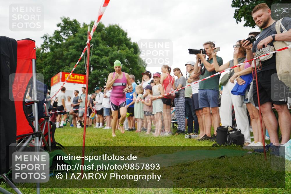 21.06.2026 - 29. Vierlanden-Triathlon LAZAROV Photography http://msf.ph/oto/9857893 21.06.2026 10:17:17 Schwimmen 480, 488, 521, 533, 625 meine-sportfotos.de