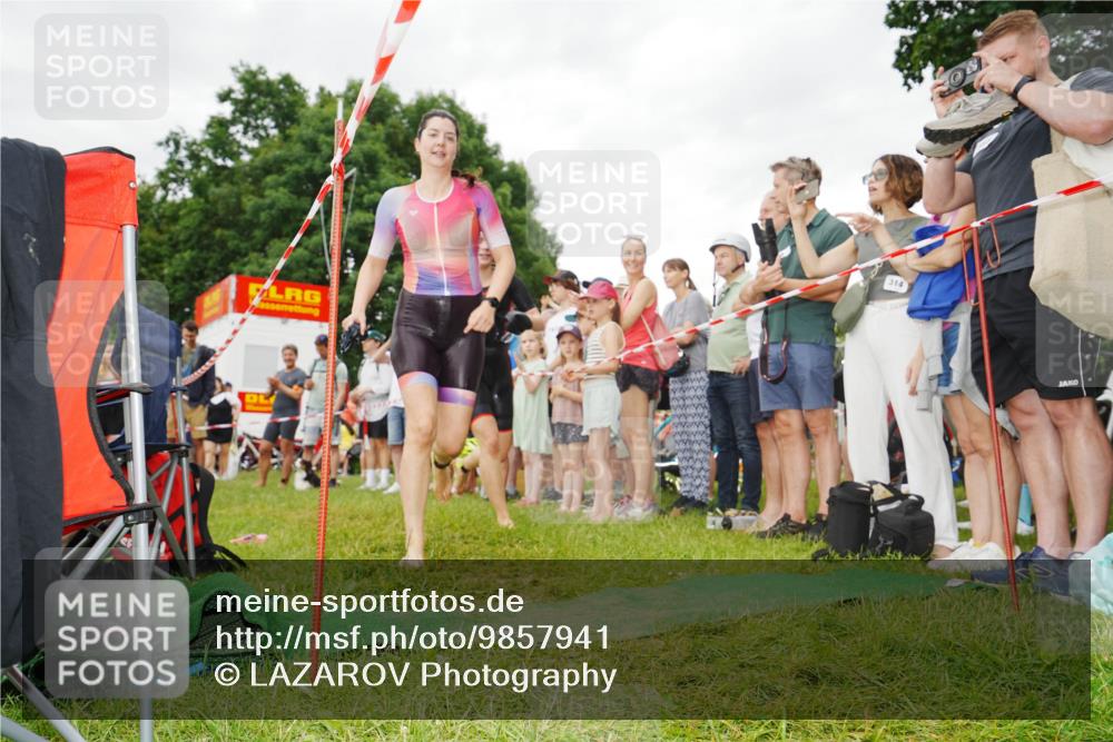 21.06.2026 - 29. Vierlanden-Triathlon LAZAROV Photography http://msf.ph/oto/9857941 21.06.2026 10:17:35 Schwimmen 369, 486, 517, 543, 567, 585, 599, 600 meine-sportfotos.de
