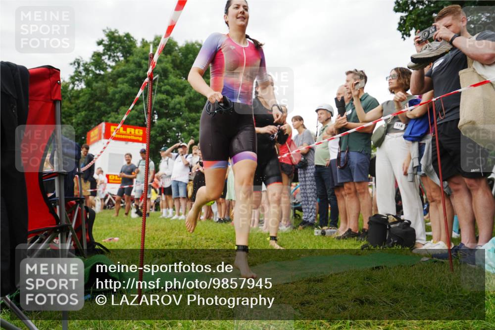 21.06.2026 - 29. Vierlanden-Triathlon LAZAROV Photography http://msf.ph/oto/9857945 21.06.2026 10:17:35 Schwimmen 369, 486, 517, 543, 567, 585, 599, 600 meine-sportfotos.de