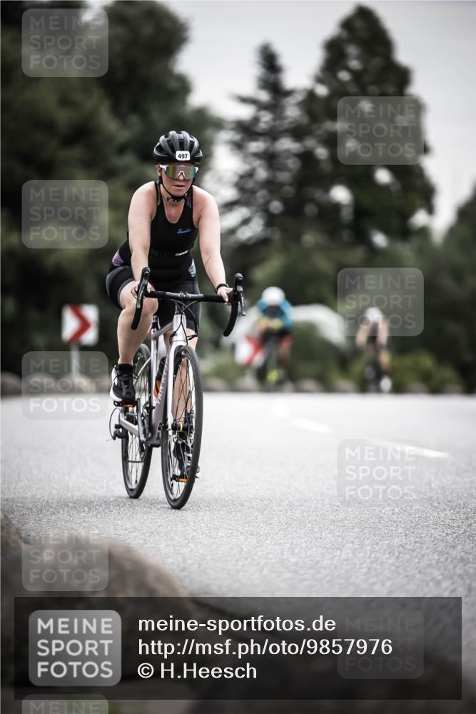 21.06.2026 - 29. Vierlanden-Triathlon H.Heesch http://msf.ph/oto/9857976 21.06.2026 10:30:08 Radfahren 274, 284, 300, 304, 497, 546, 572 meine-sportfotos.de