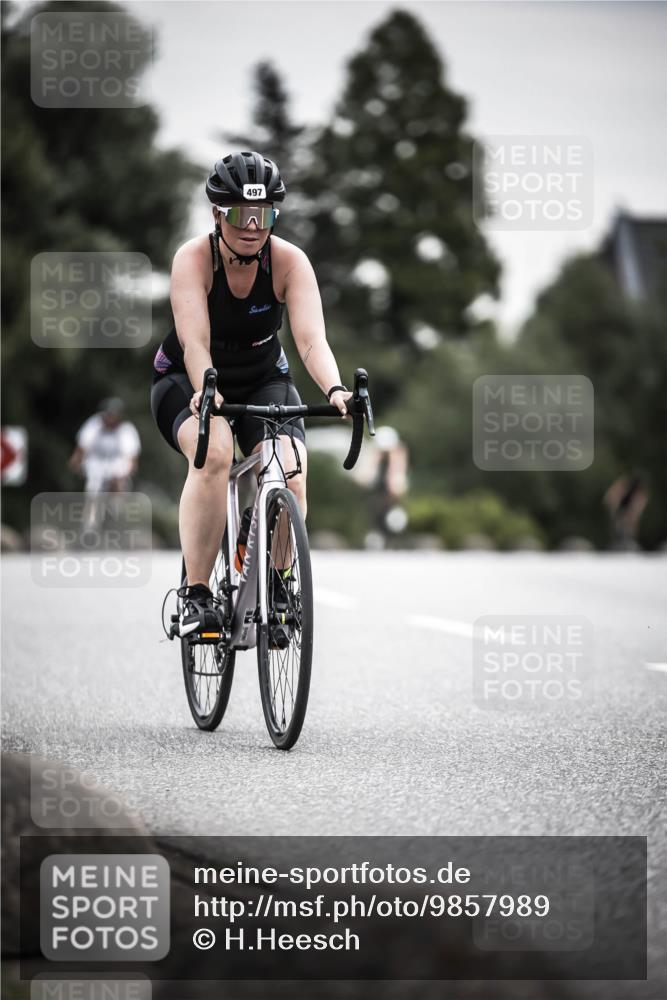 21.06.2026 - 29. Vierlanden-Triathlon H.Heesch http://msf.ph/oto/9857989 21.06.2026 10:30:08 Radfahren 274, 284, 300, 304, 497, 546, 572 meine-sportfotos.de
