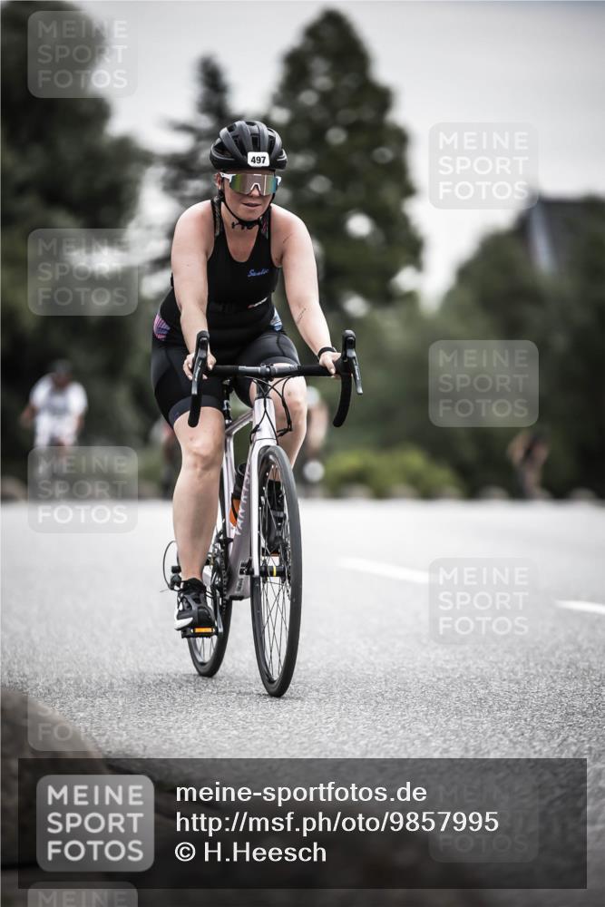 21.06.2026 - 29. Vierlanden-Triathlon H.Heesch http://msf.ph/oto/9857995 21.06.2026 10:30:08 Radfahren 274, 284, 300, 304, 497, 546, 572 meine-sportfotos.de