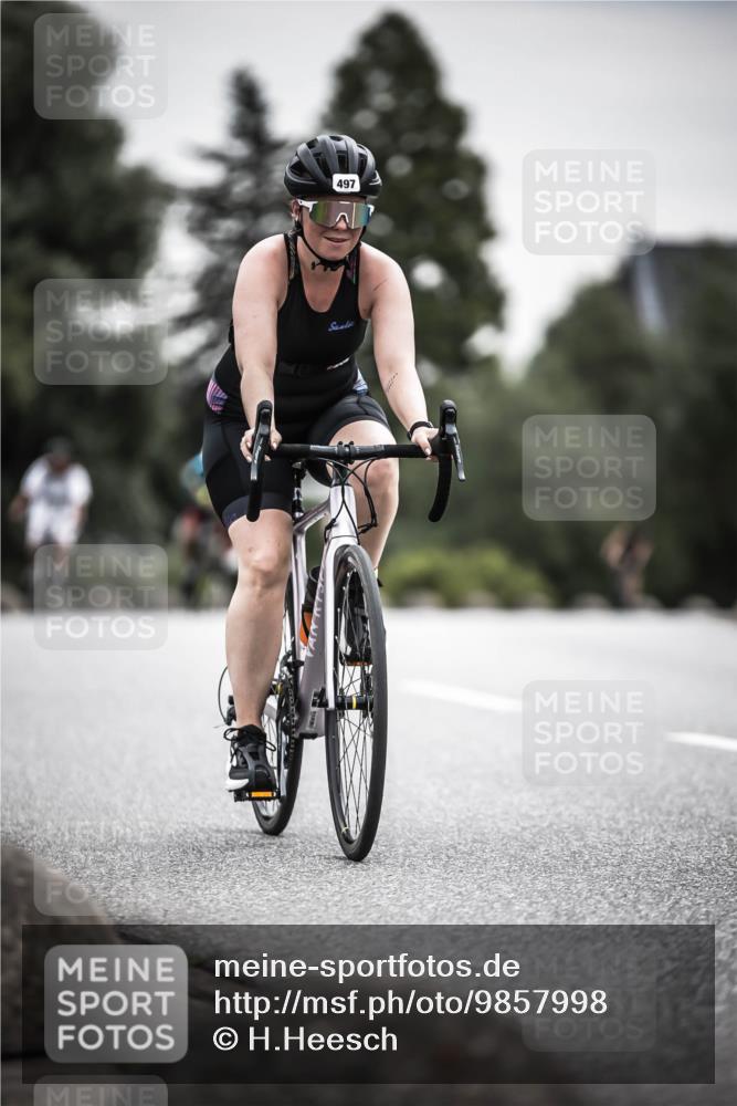21.06.2026 - 29. Vierlanden-Triathlon H.Heesch http://msf.ph/oto/9857998 21.06.2026 10:30:08 Radfahren 274, 284, 300, 304, 497, 546, 572 meine-sportfotos.de