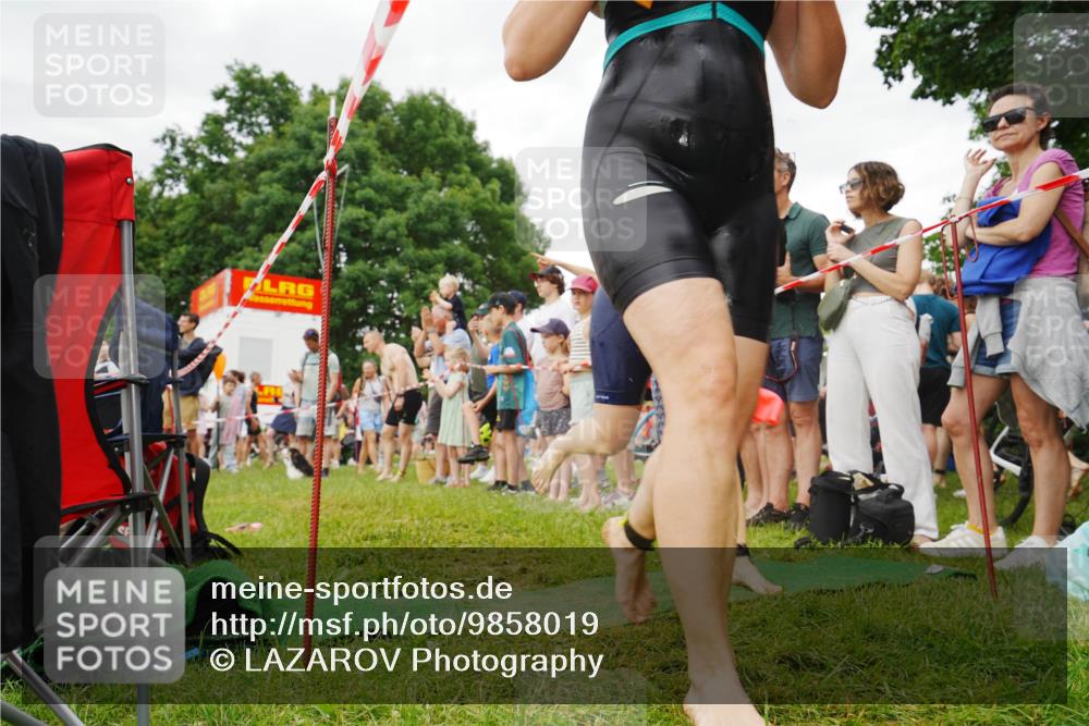 21.06.2026 - 29. Vierlanden-Triathlon LAZAROV Photography http://msf.ph/oto/9858019 21.06.2026 10:18:12 Schwimmen 514, 557, 563, 565 meine-sportfotos.de