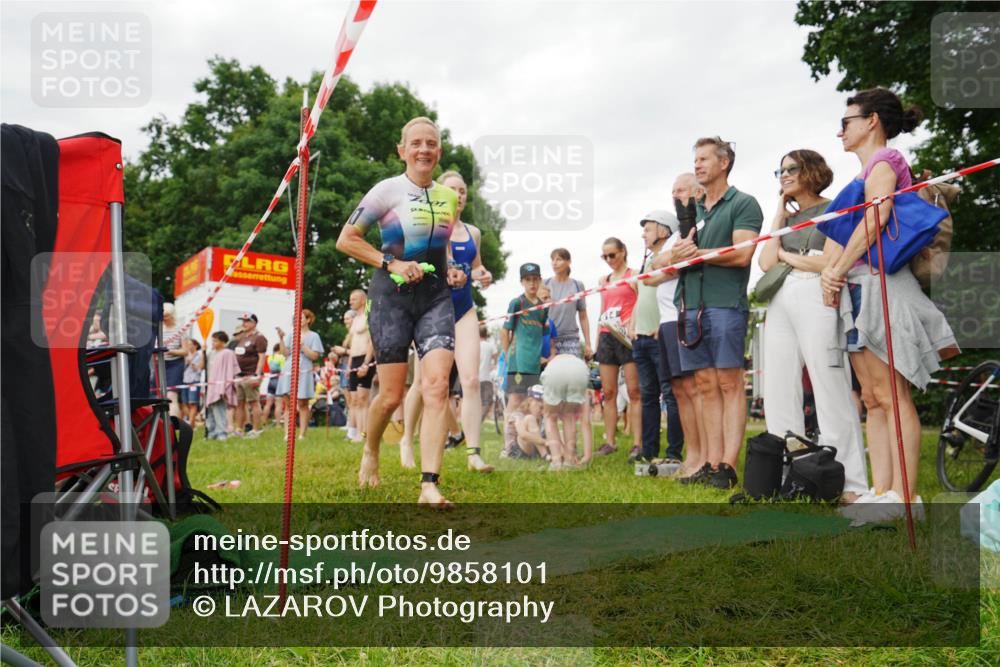 21.06.2026 - 29. Vierlanden-Triathlon LAZAROV Photography http://msf.ph/oto/9858101 21.06.2026 10:18:56 Schwimmen 482, 490, 510, 511, 556, 601 meine-sportfotos.de