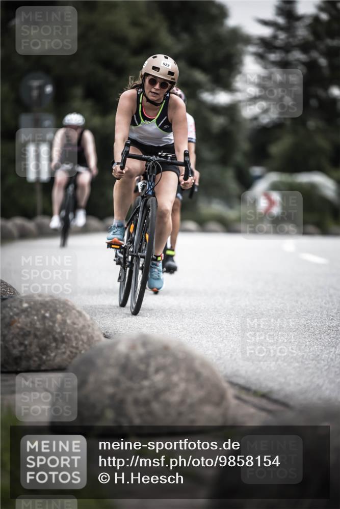 21.06.2026 - 29. Vierlanden-Triathlon H.Heesch http://msf.ph/oto/9858154 21.06.2026 10:30:21 Radfahren 355, 522, 527, 539, 568, 570 meine-sportfotos.de