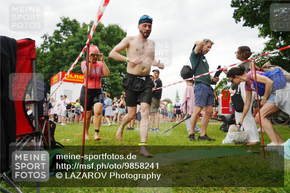 21.06.2026 - 29. Vierlanden-Triathlon LAZAROV Photography http://msf.ph/oto/9858241 21.06.2026 10:20:28 Schwimmen 366, 559, 572, 616 meine-sportfotos.de
