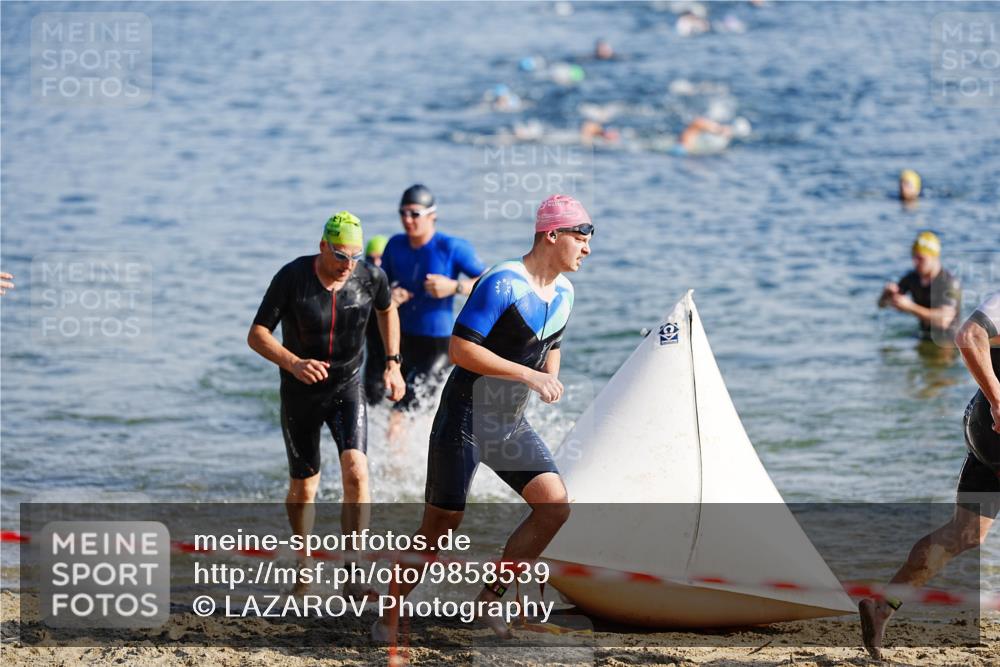 21.06.2026 - 29. Vierlanden-Triathlon LAZAROV Photography http://msf.ph/oto/9858539 21.06.2026 08:13:17 Schwimmen  meine-sportfotos.de