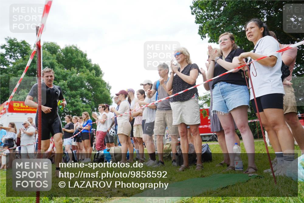 21.06.2026 - 29. Vierlanden-Triathlon LAZAROV Photography http://msf.ph/oto/9858592 21.06.2026 10:58:17 Schwimmen 666, 668, 674, 715, 719 meine-sportfotos.de