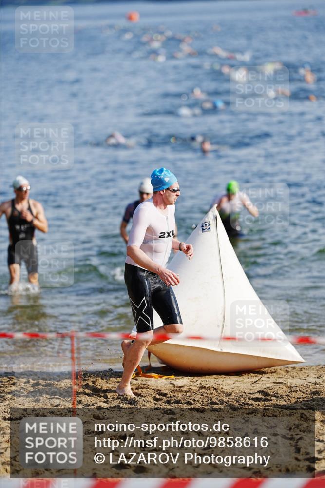 21.06.2026 - 29. Vierlanden-Triathlon LAZAROV Photography http://msf.ph/oto/9858616 21.06.2026 08:14:05 Schwimmen  meine-sportfotos.de