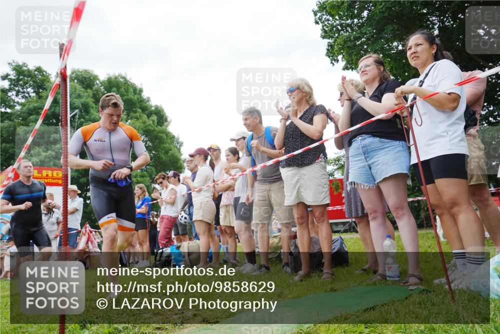 21.06.2026 - 29. Vierlanden-Triathlon LAZAROV Photography http://msf.ph/oto/9858629 21.06.2026 10:58:19 Schwimmen 668, 674, 715, 719 meine-sportfotos.de