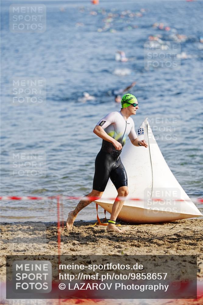 21.06.2026 - 29. Vierlanden-Triathlon LAZAROV Photography http://msf.ph/oto/9858657 21.06.2026 08:14:13 Schwimmen  meine-sportfotos.de