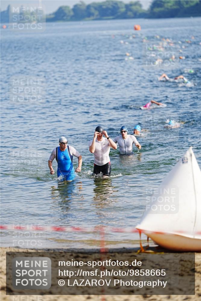 21.06.2026 - 29. Vierlanden-Triathlon LAZAROV Photography http://msf.ph/oto/9858665 21.06.2026 08:14:26 Schwimmen  meine-sportfotos.de
