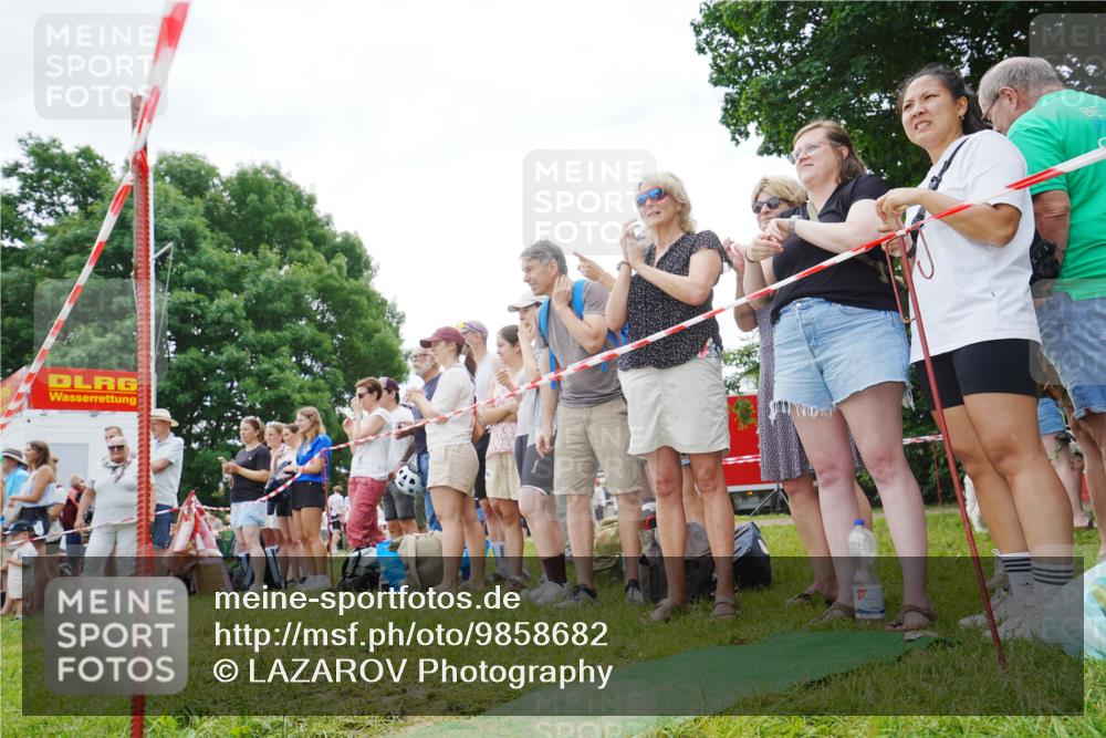 21.06.2026 - 29. Vierlanden-Triathlon LAZAROV Photography http://msf.ph/oto/9858682 21.06.2026 10:58:22 Schwimmen 665, 668, 691, 715, 719 meine-sportfotos.de