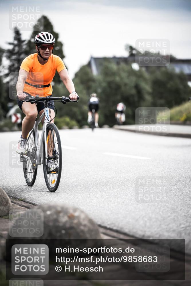 21.06.2026 - 29. Vierlanden-Triathlon H.Heesch http://msf.ph/oto/9858683 21.06.2026 10:31:01 Radfahren 175, 360, 505, 523, 580, 623 meine-sportfotos.de