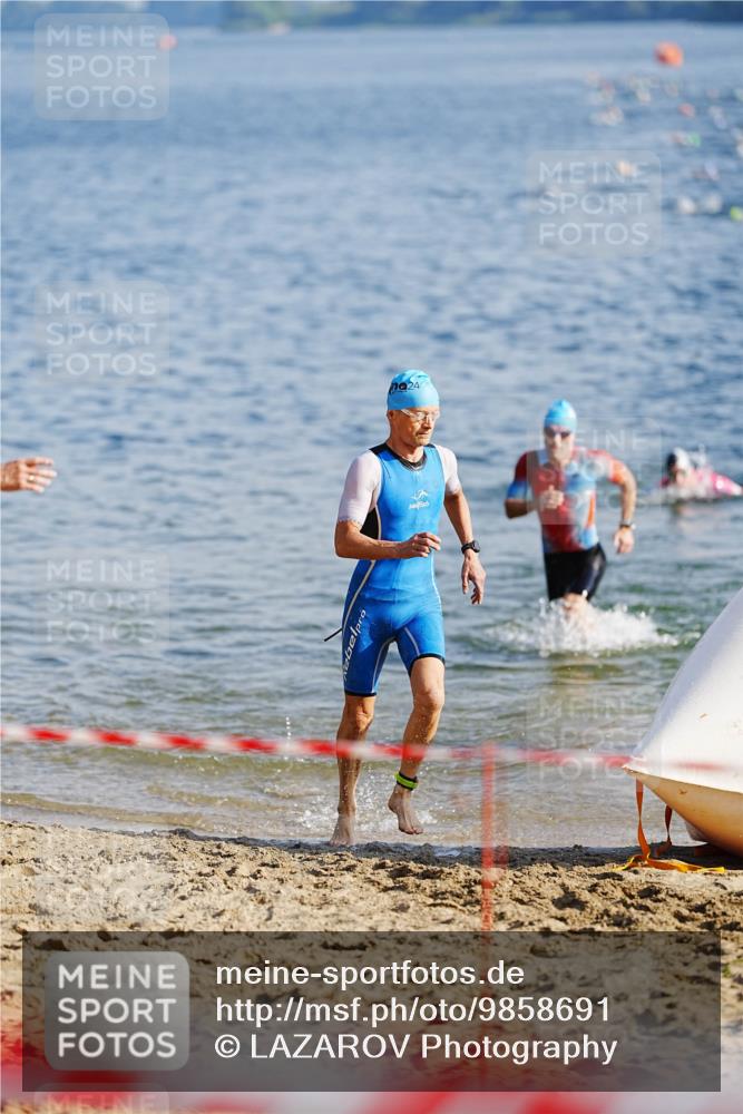 21.06.2026 - 29. Vierlanden-Triathlon LAZAROV Photography http://msf.ph/oto/9858691 21.06.2026 08:14:40 Schwimmen  meine-sportfotos.de