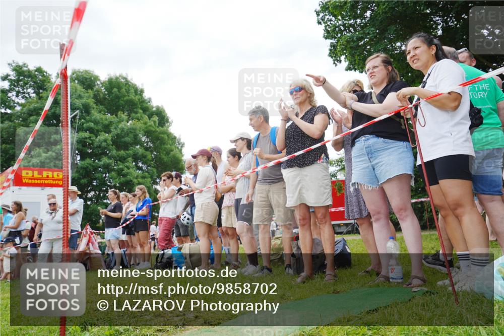 21.06.2026 - 29. Vierlanden-Triathlon LAZAROV Photography http://msf.ph/oto/9858702 21.06.2026 10:58:22 Schwimmen 665, 668, 691, 715, 719 meine-sportfotos.de