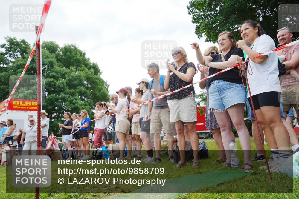 21.06.2026 - 29. Vierlanden-Triathlon LAZAROV Photography http://msf.ph/oto/9858709 21.06.2026 10:58:23 Schwimmen 665, 668, 691, 715, 719 meine-sportfotos.de