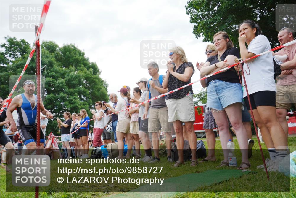 21.06.2026 - 29. Vierlanden-Triathlon LAZAROV Photography http://msf.ph/oto/9858727 21.06.2026 10:58:24 Schwimmen 665, 668, 691, 715, 719 meine-sportfotos.de