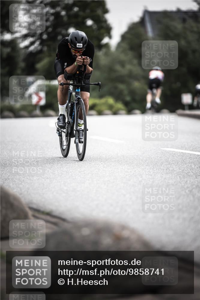 21.06.2026 - 29. Vierlanden-Triathlon H.Heesch http://msf.ph/oto/9858741 21.06.2026 10:31:04 Radfahren 154, 352, 505, 623 meine-sportfotos.de