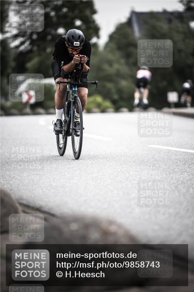 21.06.2026 - 29. Vierlanden-Triathlon H.Heesch http://msf.ph/oto/9858743 21.06.2026 10:31:04 Radfahren 154, 352, 505, 623 meine-sportfotos.de
