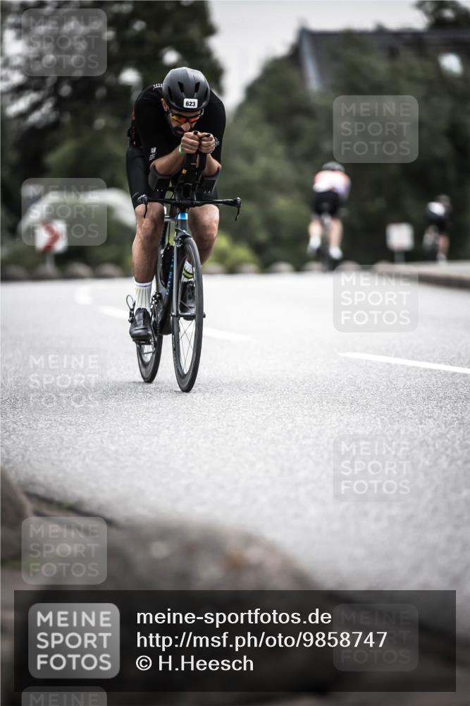 21.06.2026 - 29. Vierlanden-Triathlon H.Heesch http://msf.ph/oto/9858747 21.06.2026 10:31:04 Radfahren 154, 352, 505, 623 meine-sportfotos.de